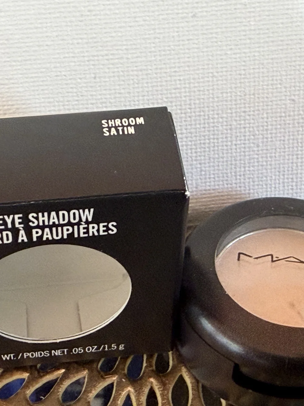 MAC Cosmetics Single Eyeshadow Shroom Satin